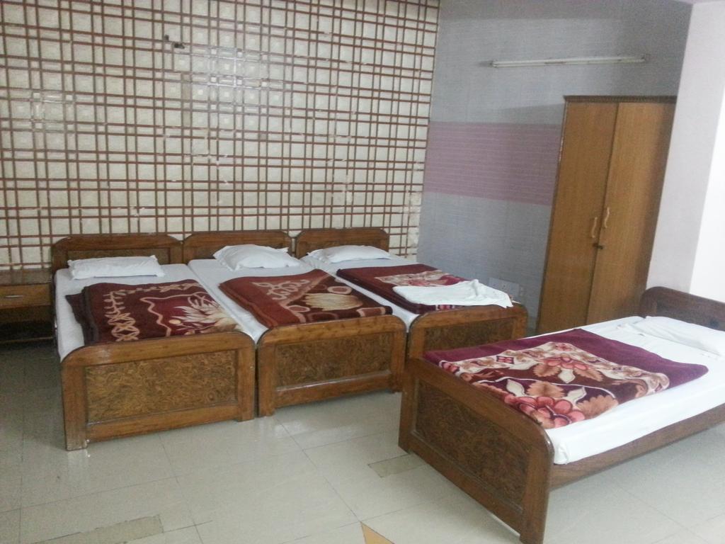 Hotel Royale Paradise Noida Cameră foto